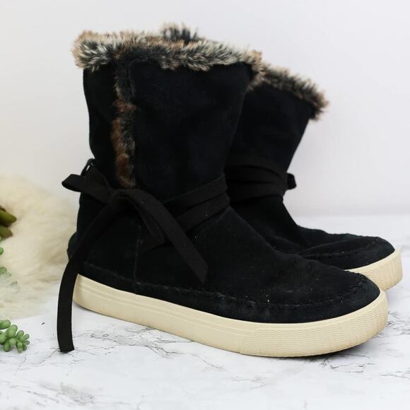 Toms Vista Black Suede Leather Faux Fur Lined Pull On Winter Boots 8.5 women's - Picture 1 of 5